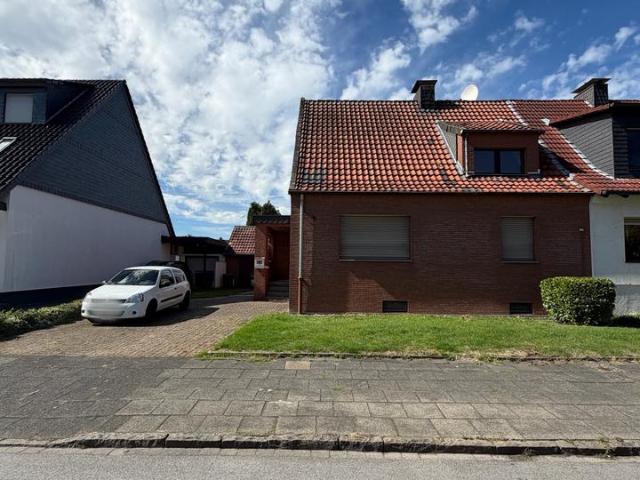 Doppelhaushälfte in Recklinghausen König Ludwig – provisionsfrei