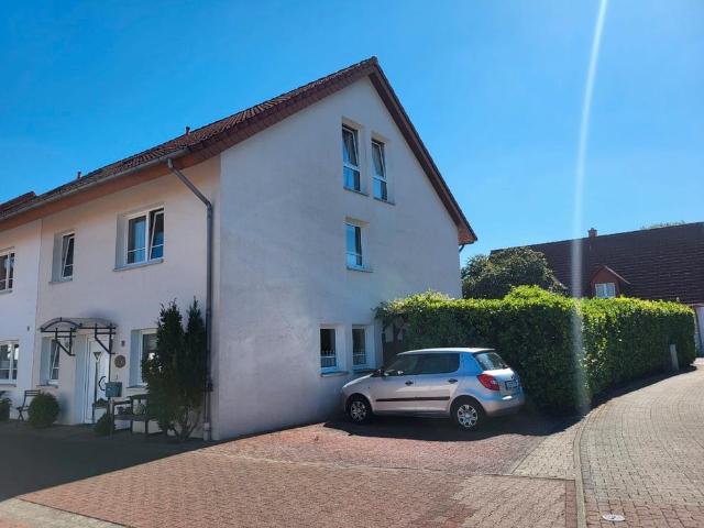Doppelhaushälfte in schöner Lage