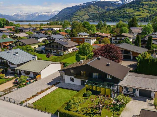 Doppelhaushälfte ruhig gelegen, modern saniert & sofort bezugsbereit