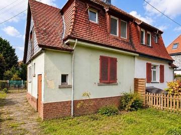 Doppelhaushälfte zum Renovieren ideales Projekt für Handwerker oder Familien