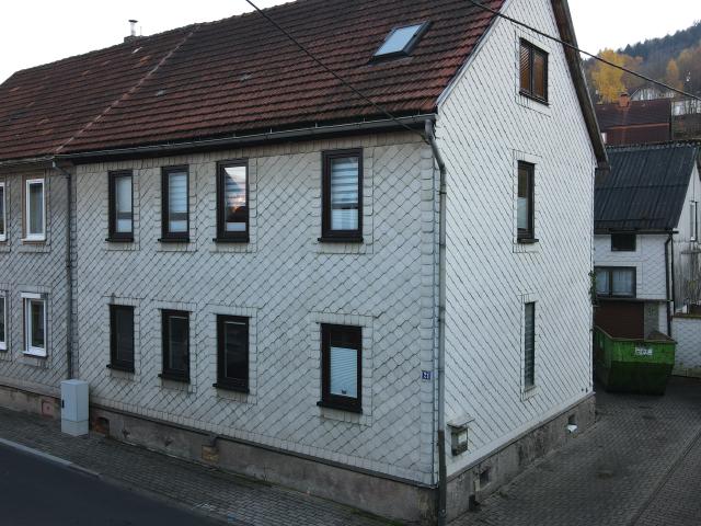 Doppelhaushälfte