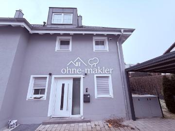 Haus kaufen in Steinberg, Gilching - Parkplatz