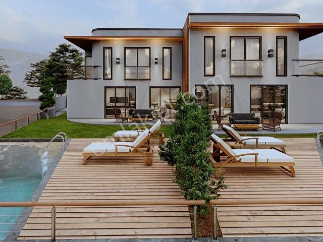 Dörttepe'de Satılık Lüks 5+2 İkiz Müstakil Villalar