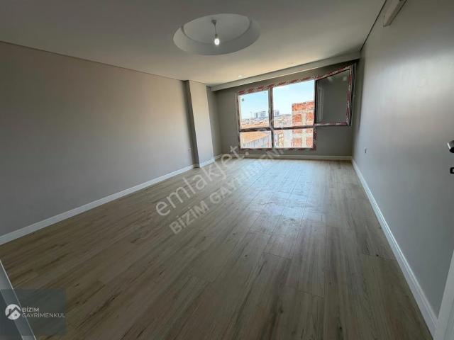 Dörtyol Meydana Yakın Giyinme Odalı 3+1 Satılık Ultra Lüks Daire
