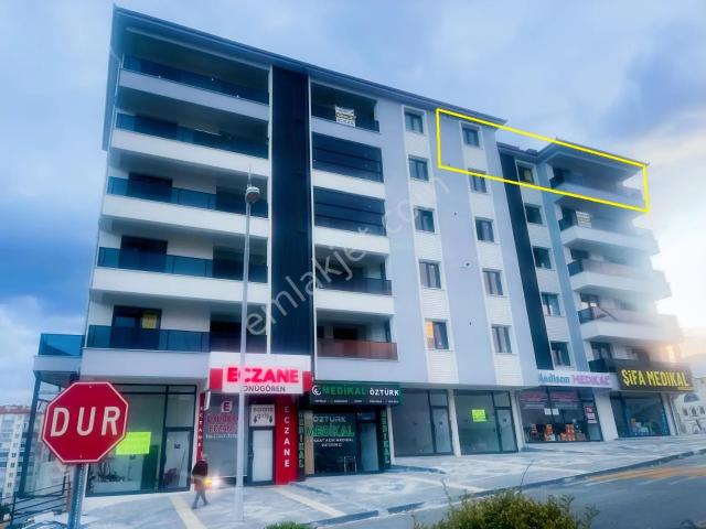 Dora Gayrimenkul'den Niğde Devlet Hastanesi Karşısı 2+1 Daire