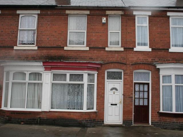 Dora Street, Darlaston, WS2 9AW, United Kingdom | 3 bed townhouse for rent #138513658 | Rentberry