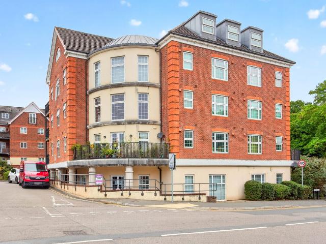 Dorchester Court, London Road, Camberley GU15, 2 bed flat to rent, £1,450 pcm | PrimeLocation