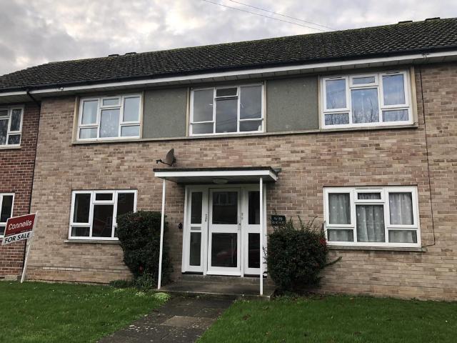 Dorchester DT1 1 bed flat to rent £775 pcm £179 pw