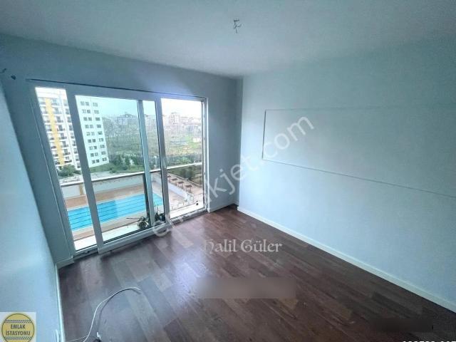 Dorelife Sitesi Kiralık 1+1 Daire Havuz Cephe 7.kat Halil Güler