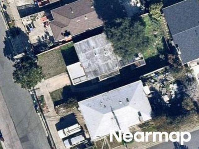 Doremus Ave