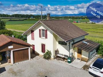 Dorfhaus mit 4,5 Zimmern in Avenches / VD
