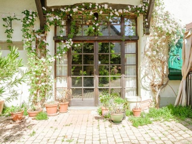 Dorfhaus mit Charakter und großem Garten