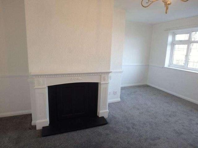Dorking Road, Epsom, Surrey, KT18