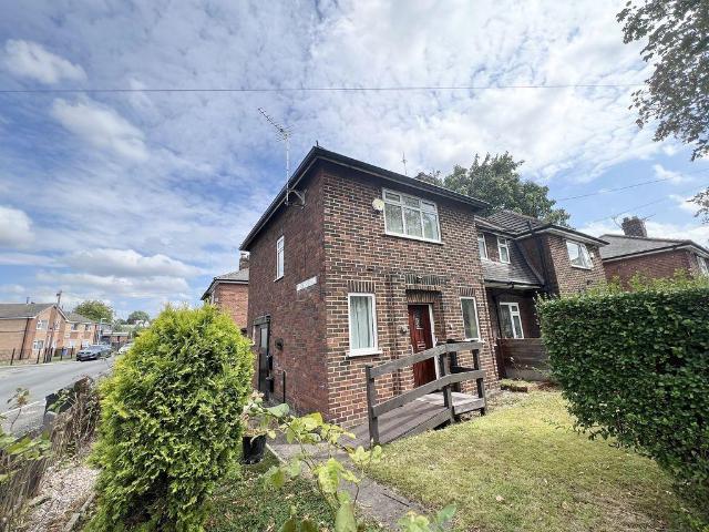 Dorning Road, Manchester 3 bed semi detached house to rent £1,250 pcm £288 pw