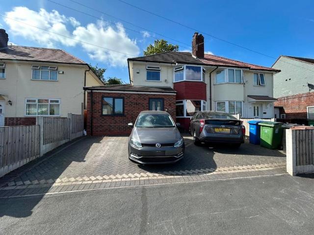 Dorset Avenue, Cheadle, SK8 4 bed house to rent £1,850 pcm £427 pw