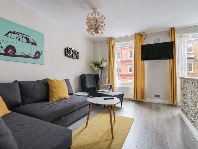 Dorset Street, London W1U, 1 bed flat to rent, £2,500 pcm | PrimeLocation