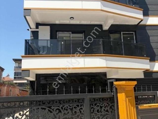 Dostlardan Efendi De Kiralık Özel Otoparklı Daire