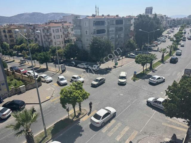 Dostlardan Hürriyet İn Merkezinde 3+1 Kiralık Daire