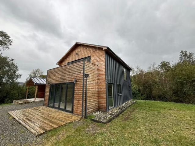 Dos casas en Puerto Varas | Oportunidad de inversión. 4 dormitorios por 7900.00 en Puerto Varas