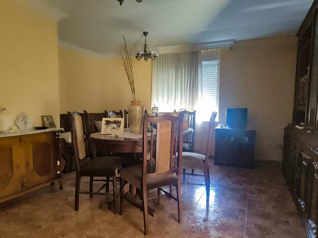 Dos casas en venta en La Virgen del Camino