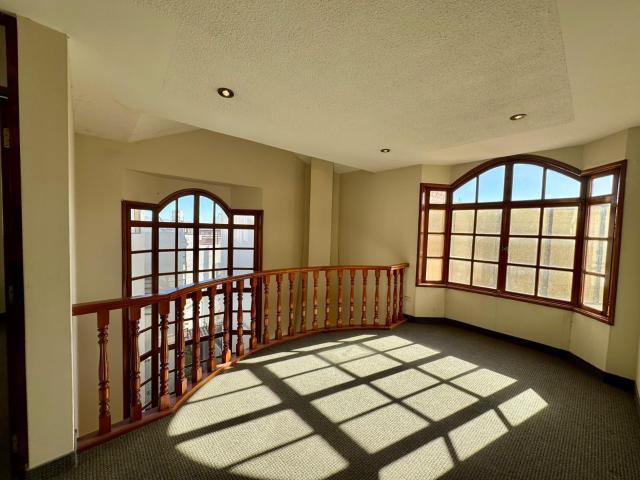 DOS CASAS INDEPENDIENTES EN VENTA EN EL CORAZON DE YANAHUARA