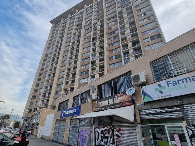 dos dormitorios y un baño en Quinta Normal, Mapocho 4242