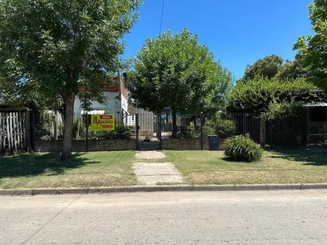Dos vivienda sobre asfalto en Barrio Almafuerte F785 en Inmomap