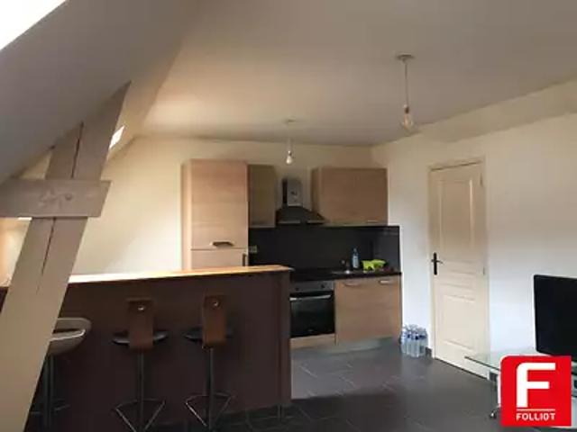 Douvres la Délivrande 14440 Location appartement 1 pièce t1 au dernier étage parking