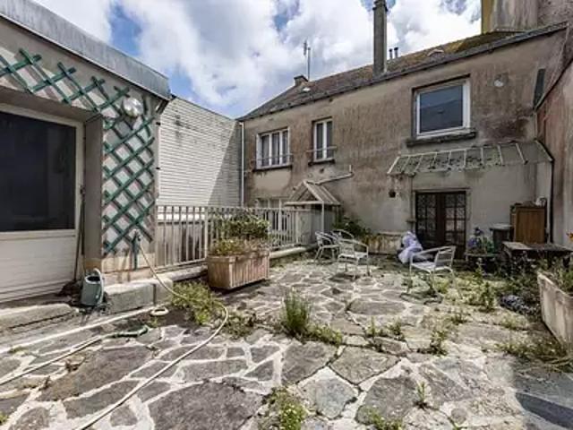Douarnenez 29100 Achat / Vente appartement 6 pièces t6 au dernier étage