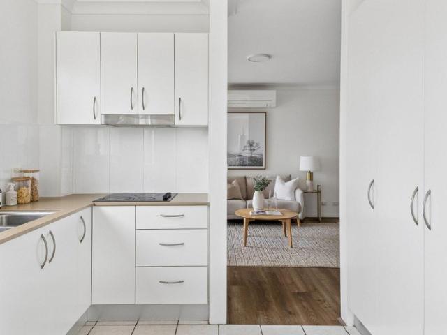 Charming Three Bedroom Apartment