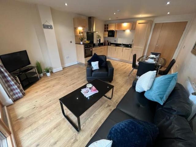 Double bedroom with a private bathroom in Brighton city for rent