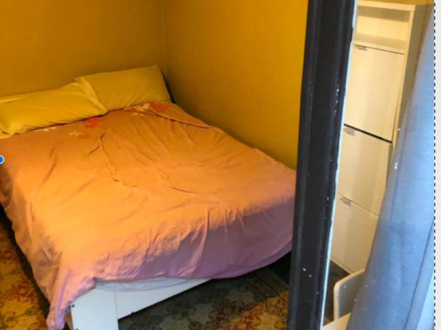 Double bedroom, with balcony, in 5 bedroom apartment