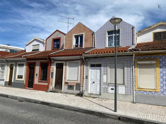 Double bedroom in Aveiro