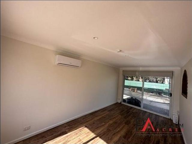 Double Brick Family Home In a Highly Sought After Location!
