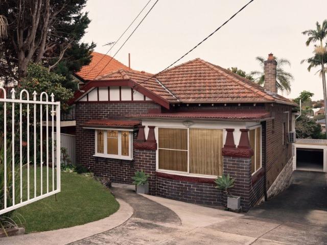Double Brick Family Home with Versatile Living Spaces