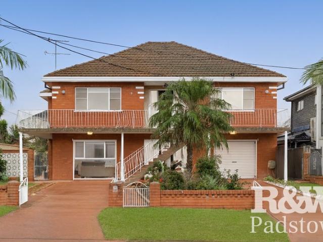 Double Brick Family Home with Self Contained Dwelling