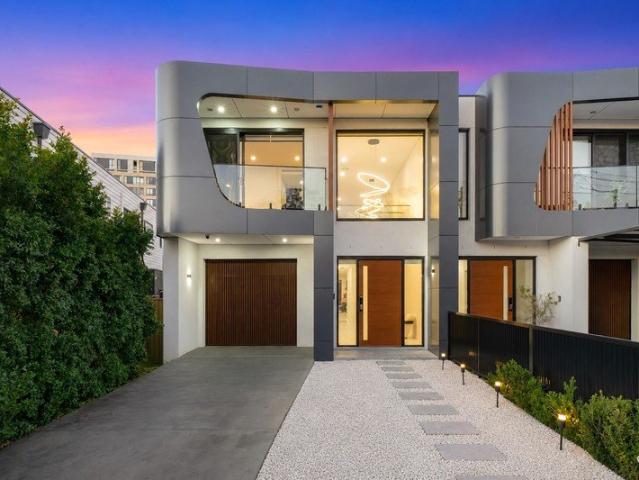 Double Brick Near New Duplex Offering Space, Luxury and Convenience