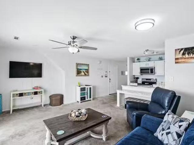 Double Eagle Drive