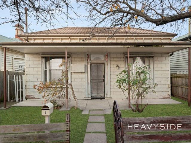 Double Fronted Victorian searching for TLC in Premier Malvern Pocket