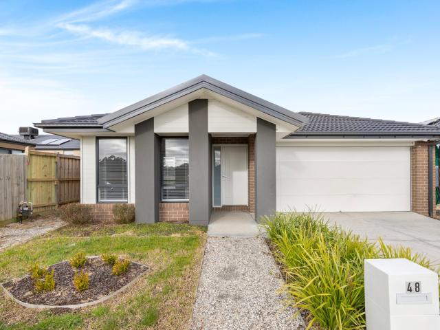 Double modern living close DTC house and studio all in one!
