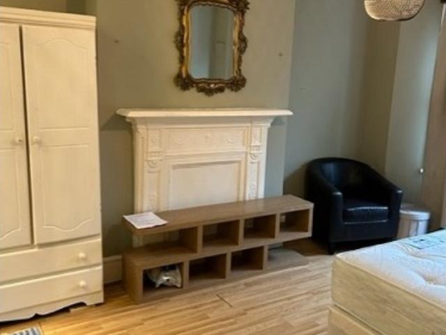 Double Self Contained Studio To Rent