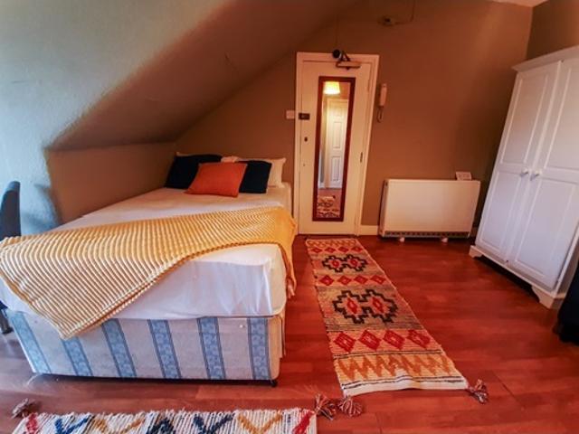 Double Studio To Rent