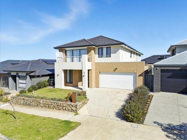 Double Storey North Facing Luxury Five Bedrooms, Four Ensuites & Prime Truganina Location