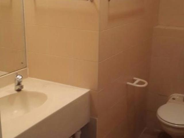 Double storey apartment to rent in Rondebosch
