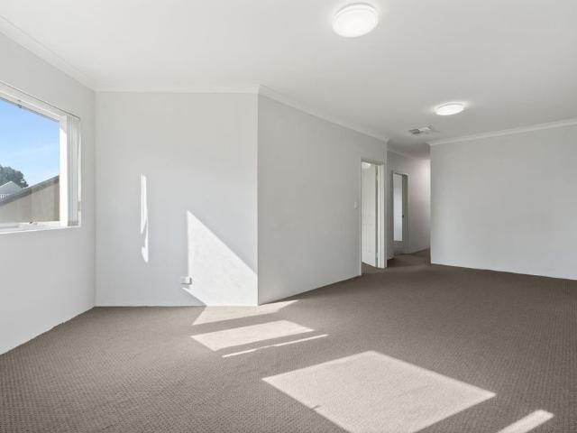 Double Storey apartment for lease