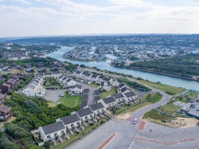 Double storey cluster to rent in West Beach, Port Alfred
