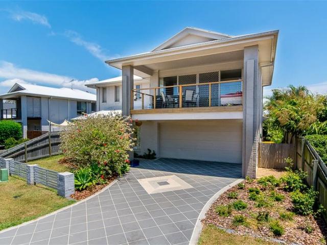 Double Storey Family Home in a Prime Fitzgibbon Location