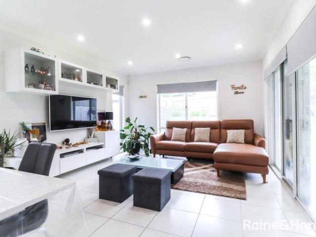 DOUBLE STOREY FAMILY HOME IN LEPPINGTON