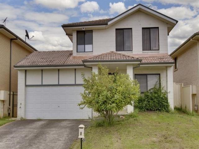 DOUBLE STOREY FAMILY HOME – QUIET LOCATION