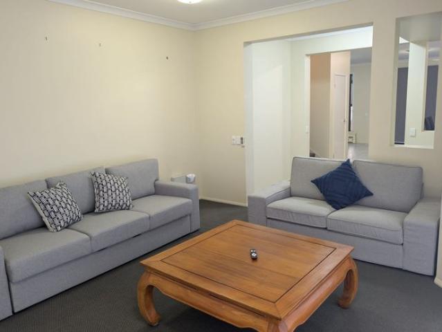Double Storey Four Bedroom House with 2 living area in quiet neighbourhood & convenient location
